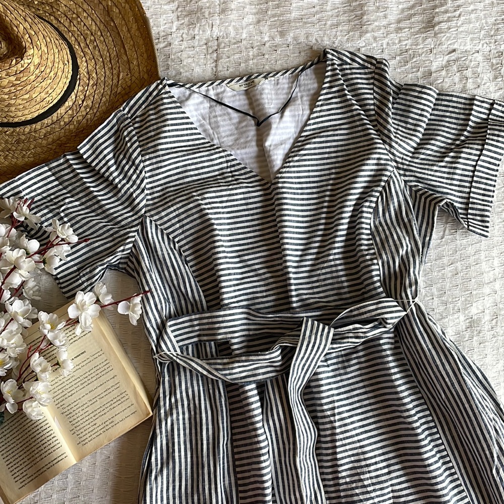 Midi Cotton Striped summer dress with a belt - Picture 1 of 6